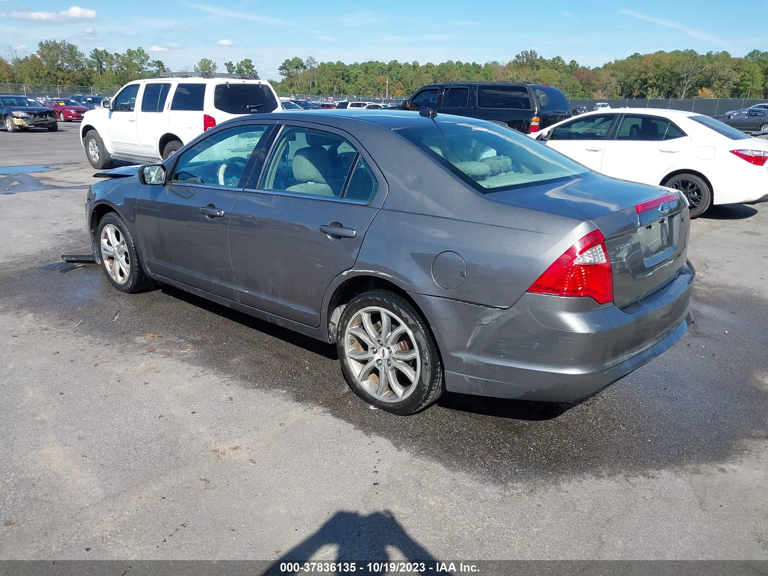 Photo 2 VIN: 3FAHP0HA8CR427688 - FORD FUSION 