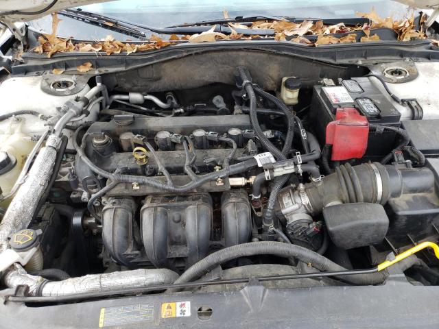 Photo 6 VIN: 3FAHP0HA9AR117160 - FORD FUSION SE 