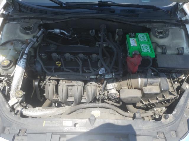 Photo 6 VIN: 3FAHP0HA9AR225486 - FORD FUSION SE 