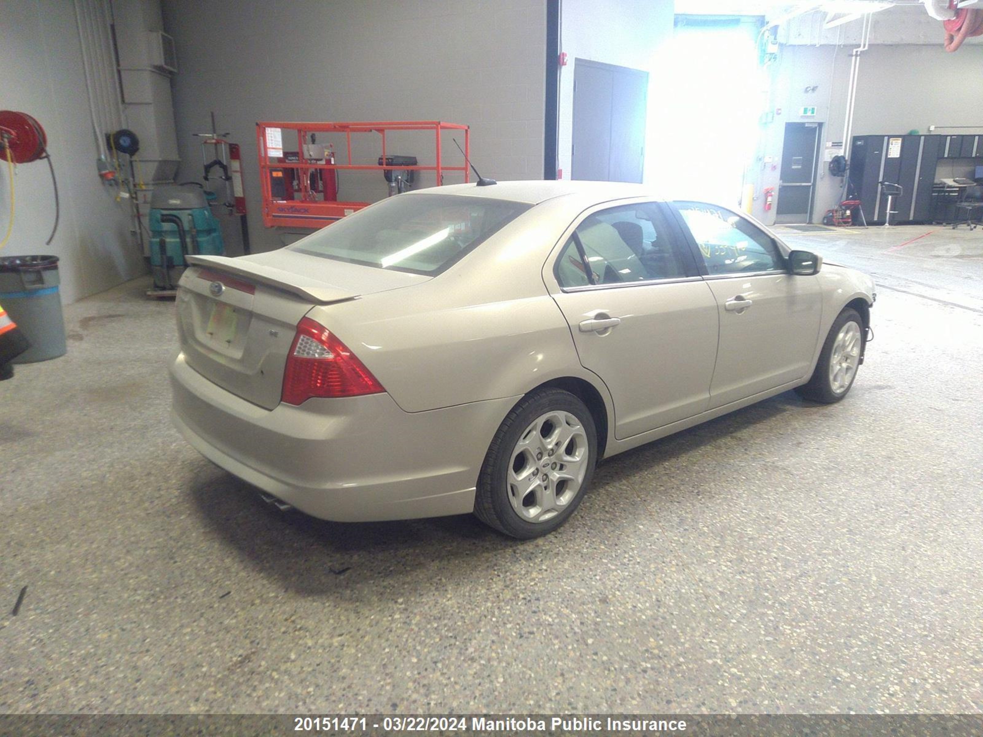 Photo 3 VIN: 3FAHP0HA9AR339410 - FORD FUSION 