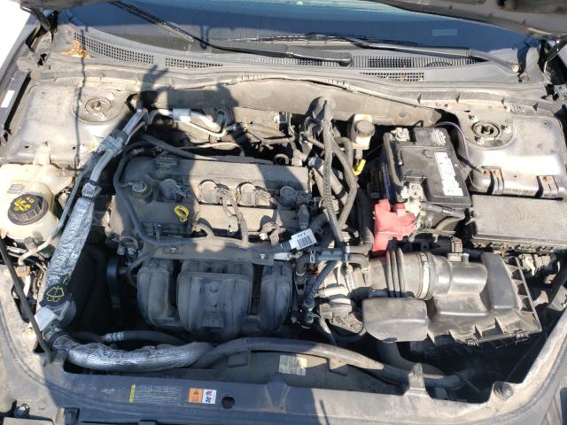 Photo 6 VIN: 3FAHP0HA9BR129181 - FORD FUSION SE 