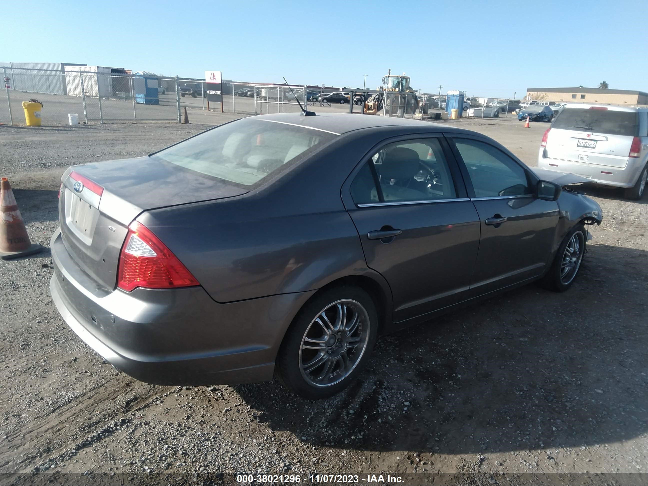 Photo 3 VIN: 3FAHP0HA9BR167414 - FORD FUSION 