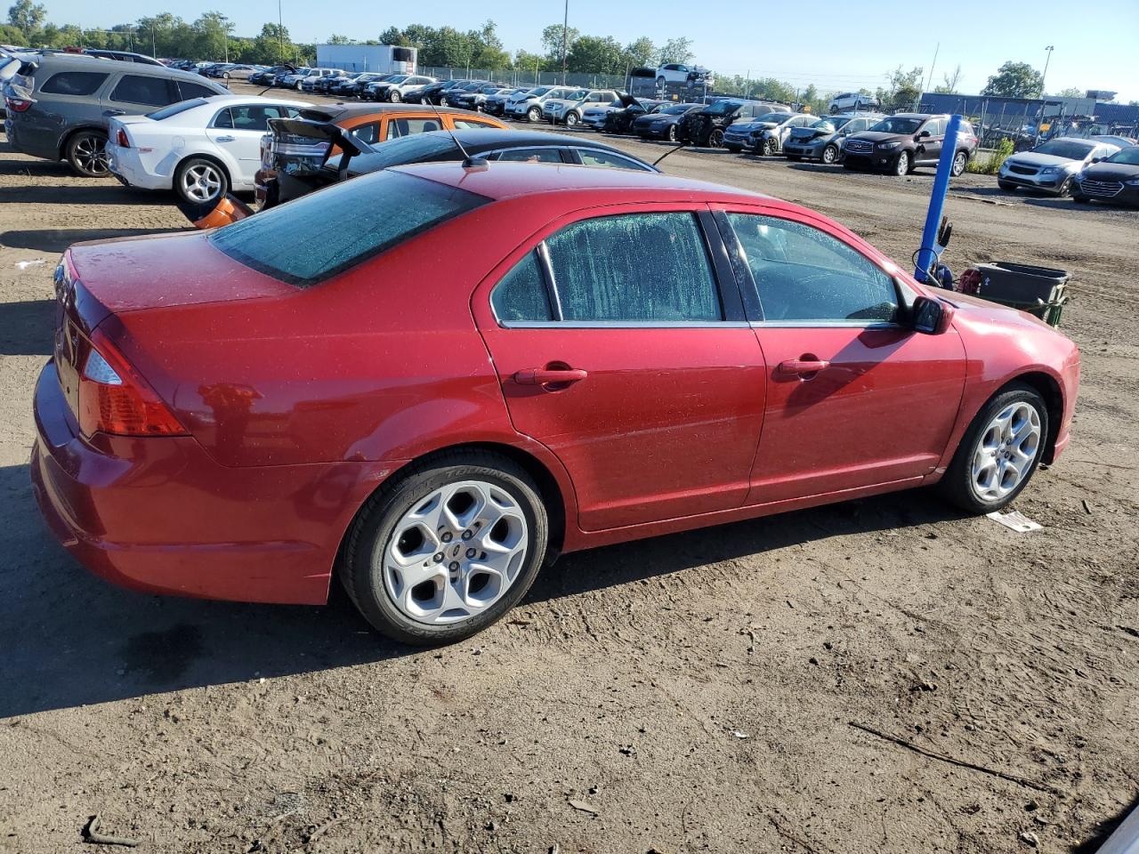 Photo 2 VIN: 3FAHP0HA9BR233492 - FORD FUSION 