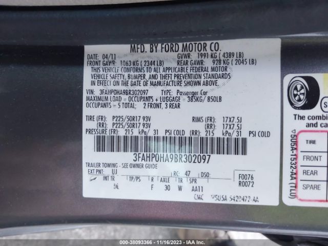 Photo 8 VIN: 3FAHP0HA9BR302097 - FORD FUSION 