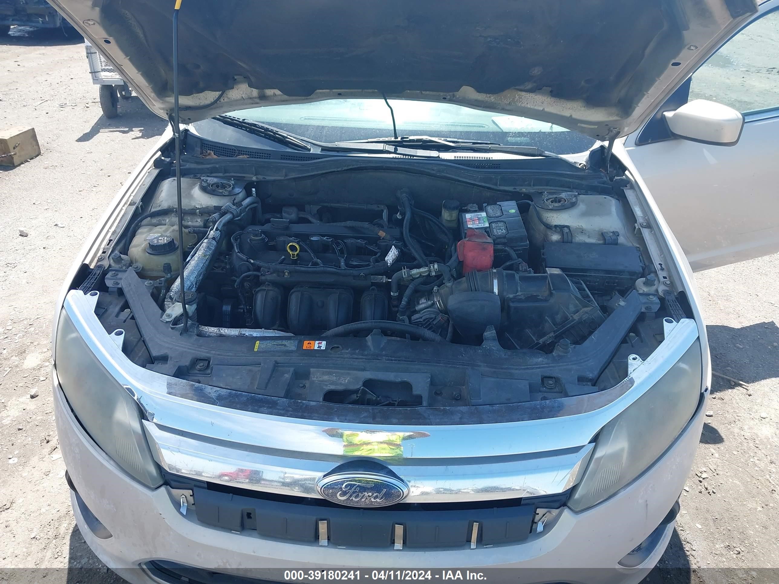 Photo 9 VIN: 3FAHP0HAXAR155626 - FORD FUSION 