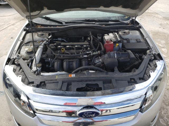 Photo 6 VIN: 3FAHP0HAXAR300082 - FORD FUSION SE 