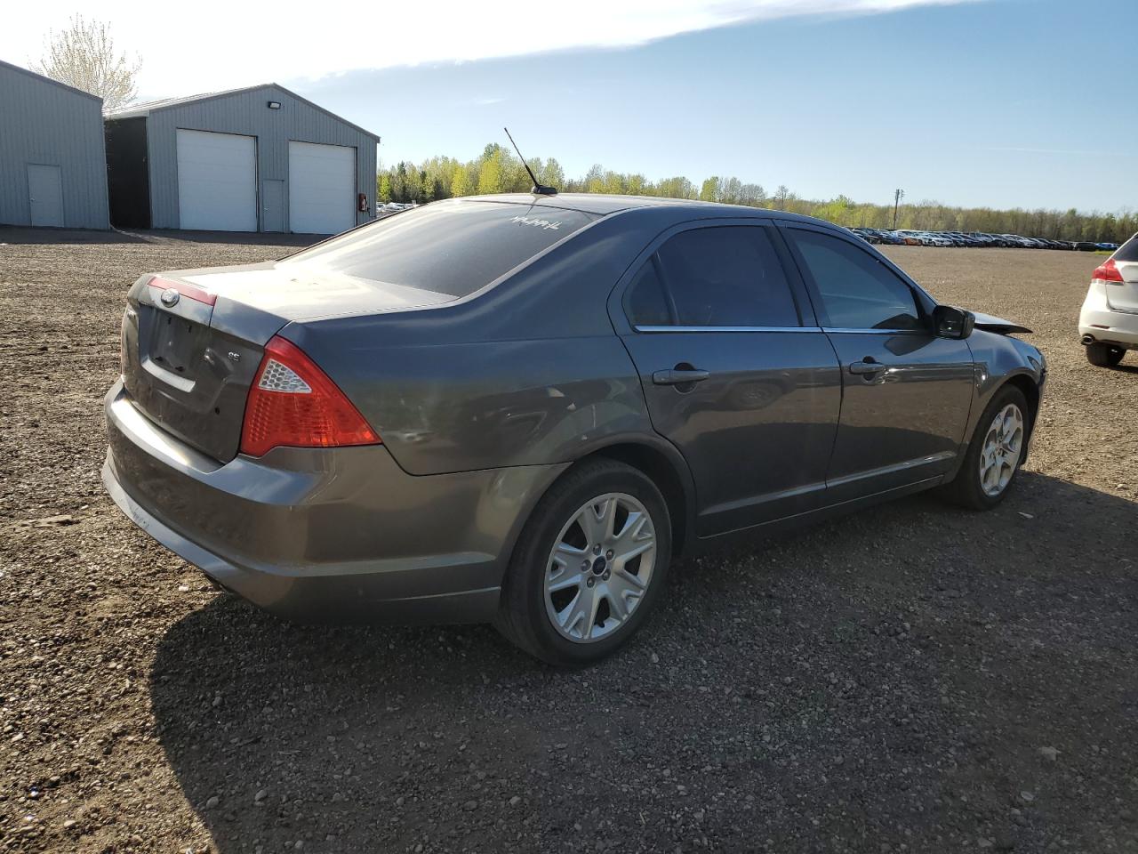 Photo 2 VIN: 3FAHP0HAXAR391385 - FORD FUSION 