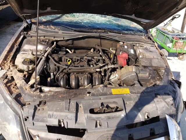 Photo 6 VIN: 3FAHP0HAXBR203093 - FORD FUSION SE 