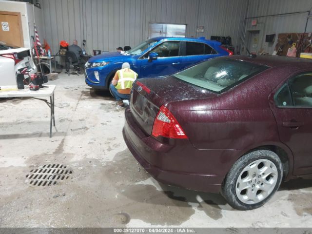 Photo 3 VIN: 3FAHP0HAXBR298528 - FORD FUSION 