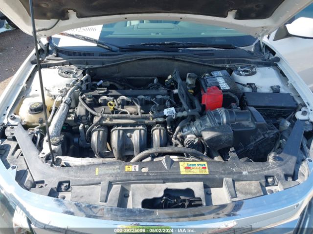 Photo 9 VIN: 3FAHP0HAXCR107353 - FORD FUSION 