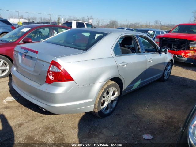 Photo 3 VIN: 3FAHP0HAXCR129224 - FORD FUSION 