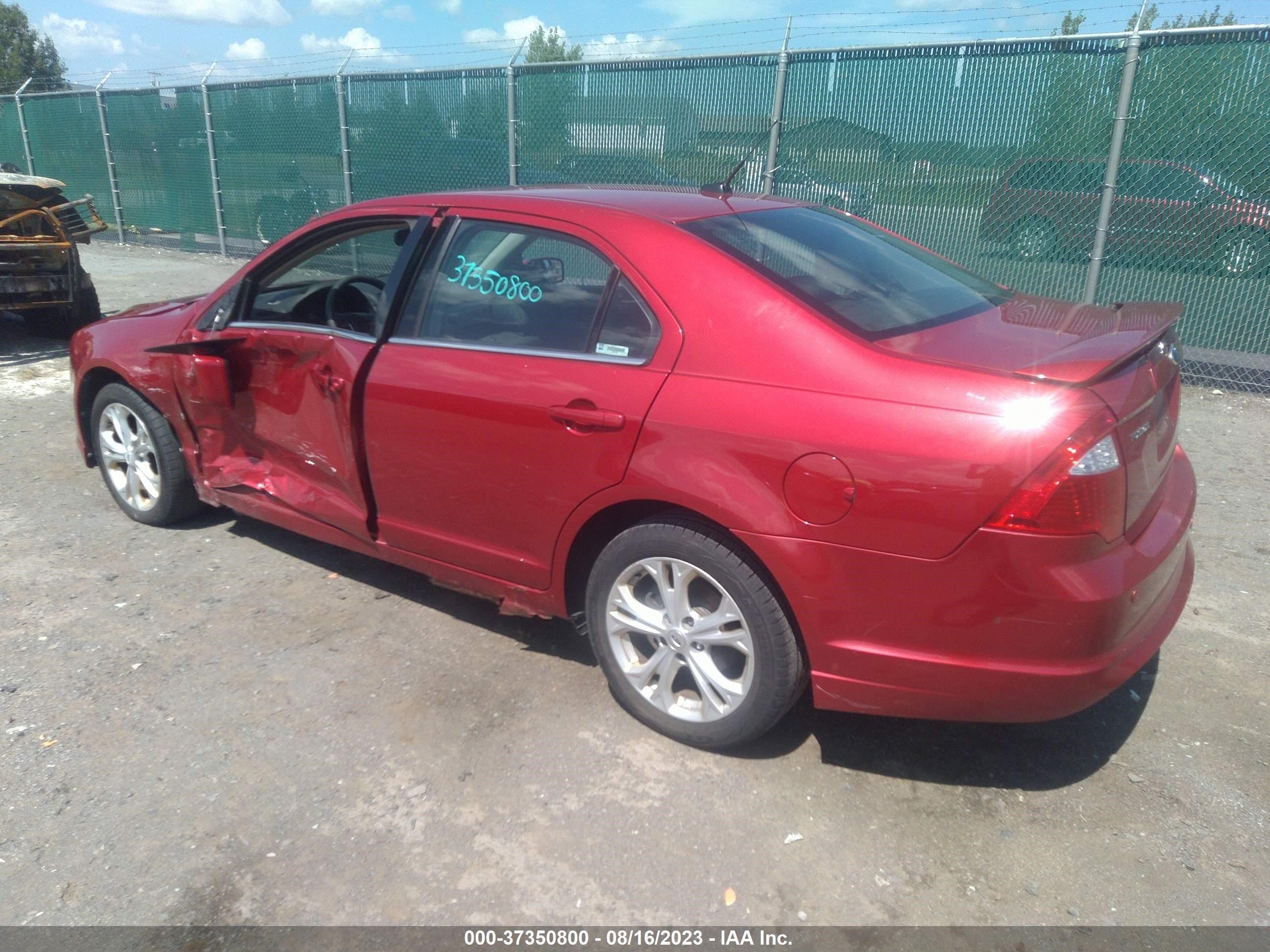 Photo 2 VIN: 3FAHP0HAXCR160330 - FORD FUSION 