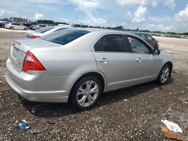 Photo 2 VIN: 3FAHP0HAXCR273999 - FORD FUSION SE 