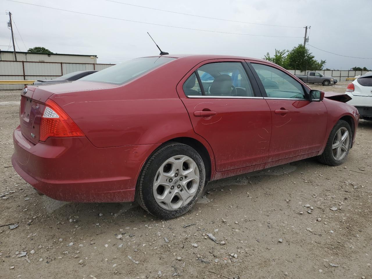 Photo 2 VIN: 3FAHP0HG0AR222738 - FORD FUSION 