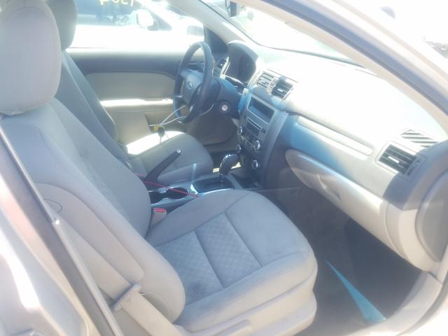 Photo 4 VIN: 3FAHP0HG0AR403693 - FORD FUSION SE 