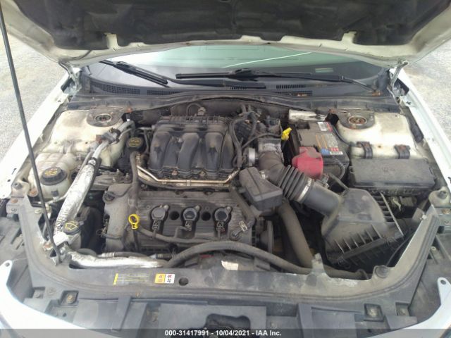 Photo 9 VIN: 3FAHP0HG0BR233496 - FORD FUSION 