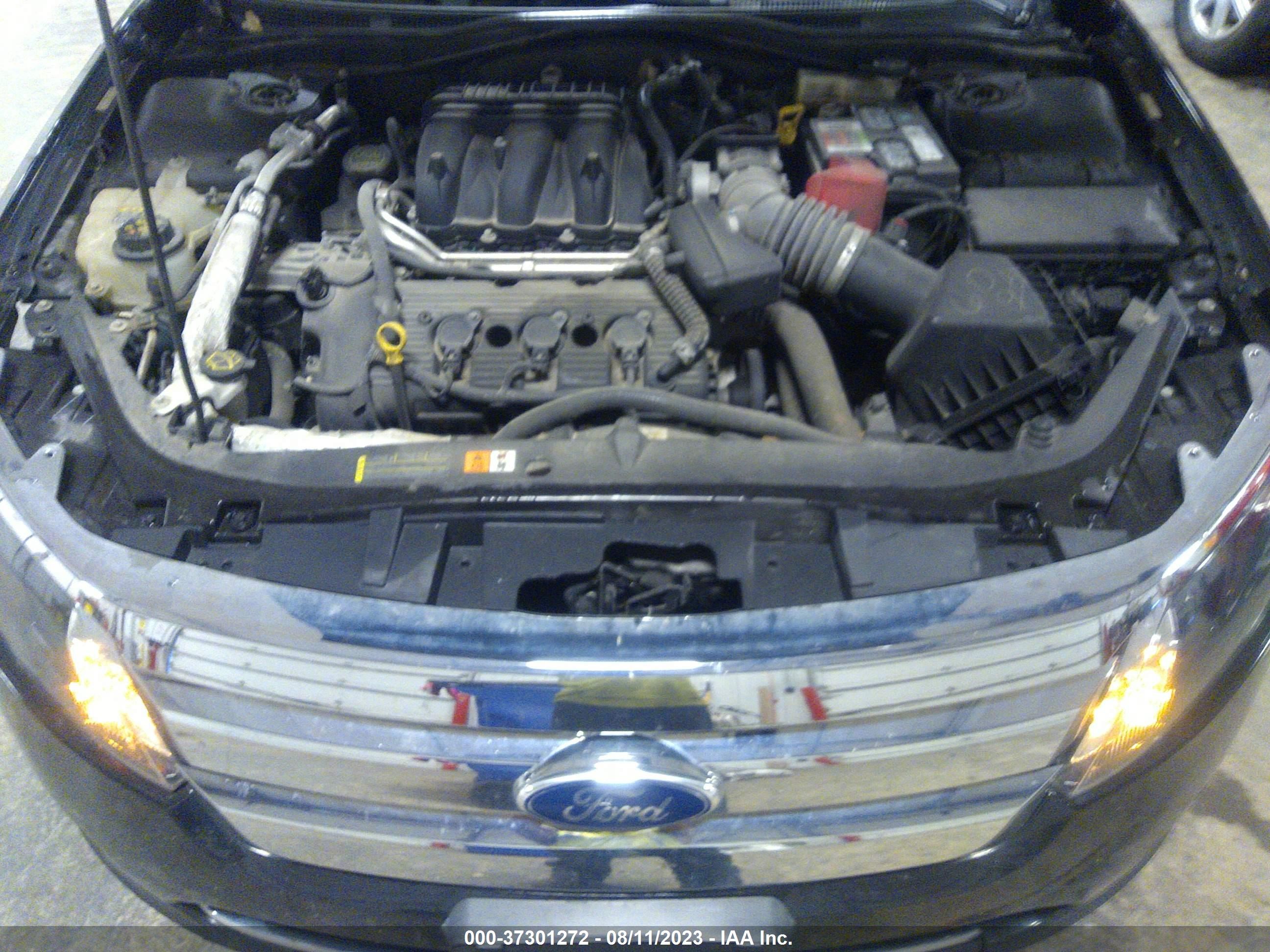 Photo 9 VIN: 3FAHP0HG1BR207974 - FORD FUSION 