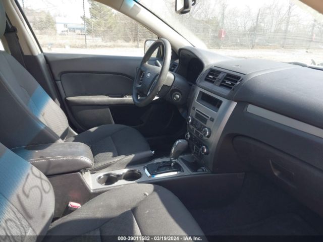 Photo 4 VIN: 3FAHP0HG2AR316197 - FORD FUSION 