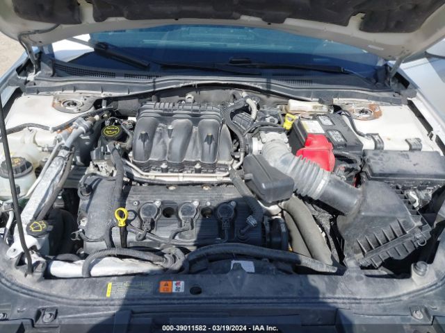 Photo 9 VIN: 3FAHP0HG2AR316197 - FORD FUSION 