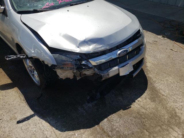 Photo 8 VIN: 3FAHP0HG3AR357468 - FORD FUSION SE 