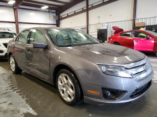 Photo 3 VIN: 3FAHP0HG4BR186103 - FORD FUSION SE 