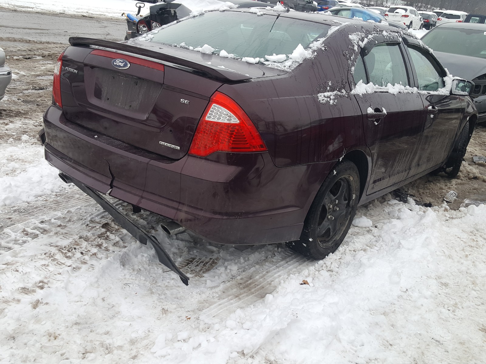 Photo 3 VIN: 3FAHP0HG4BR318373 - FORD FUSION SE 