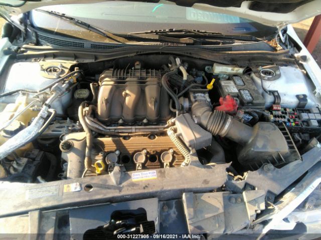 Photo 9 VIN: 3FAHP0HG5AR383697 - FORD FUSION 