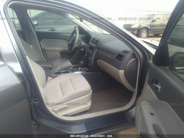 Photo 4 VIN: 3FAHP0HG6BR265708 - FORD FUSION 