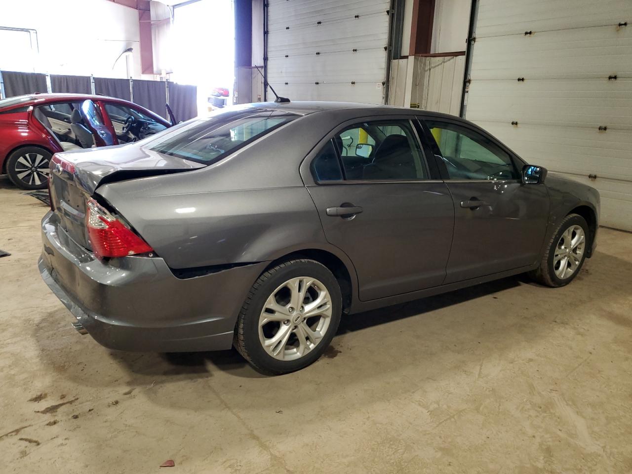 Photo 2 VIN: 3FAHP0HG7CR405945 - FORD FUSION 