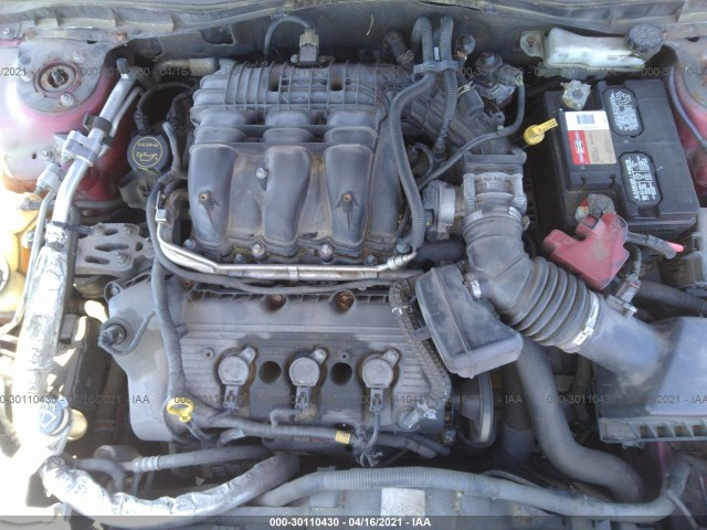 Photo 9 VIN: 3FAHP0HG7CR425581 - FORD FUSION 