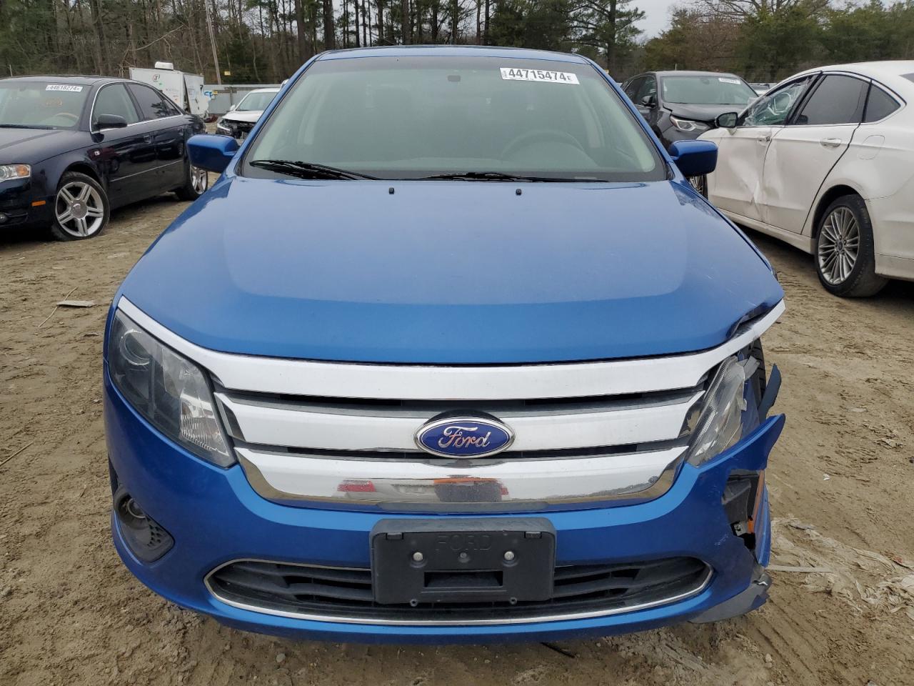 Photo 4 VIN: 3FAHP0HG8BR275477 - FORD FUSION 