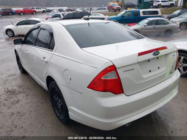 Photo 2 VIN: 3FAHP0HG9AR115204 - FORD FUSION 