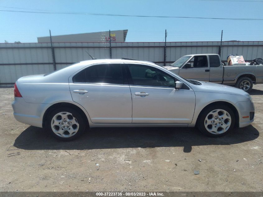 Photo 12 VIN: 3FAHP0HG9BR213795 - FORD FUSION 