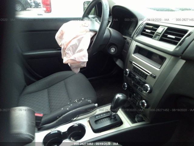 Photo 4 VIN: 3FAHP0HG9BR298511 - FORD FUSION 