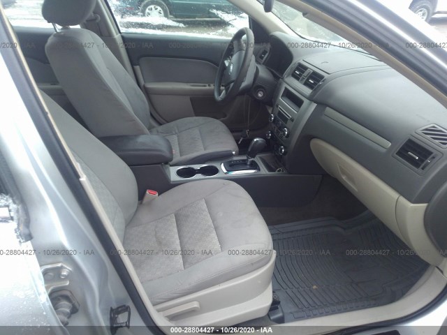 Photo 4 VIN: 3FAHP0HG9BR304260 - FORD FUSION 