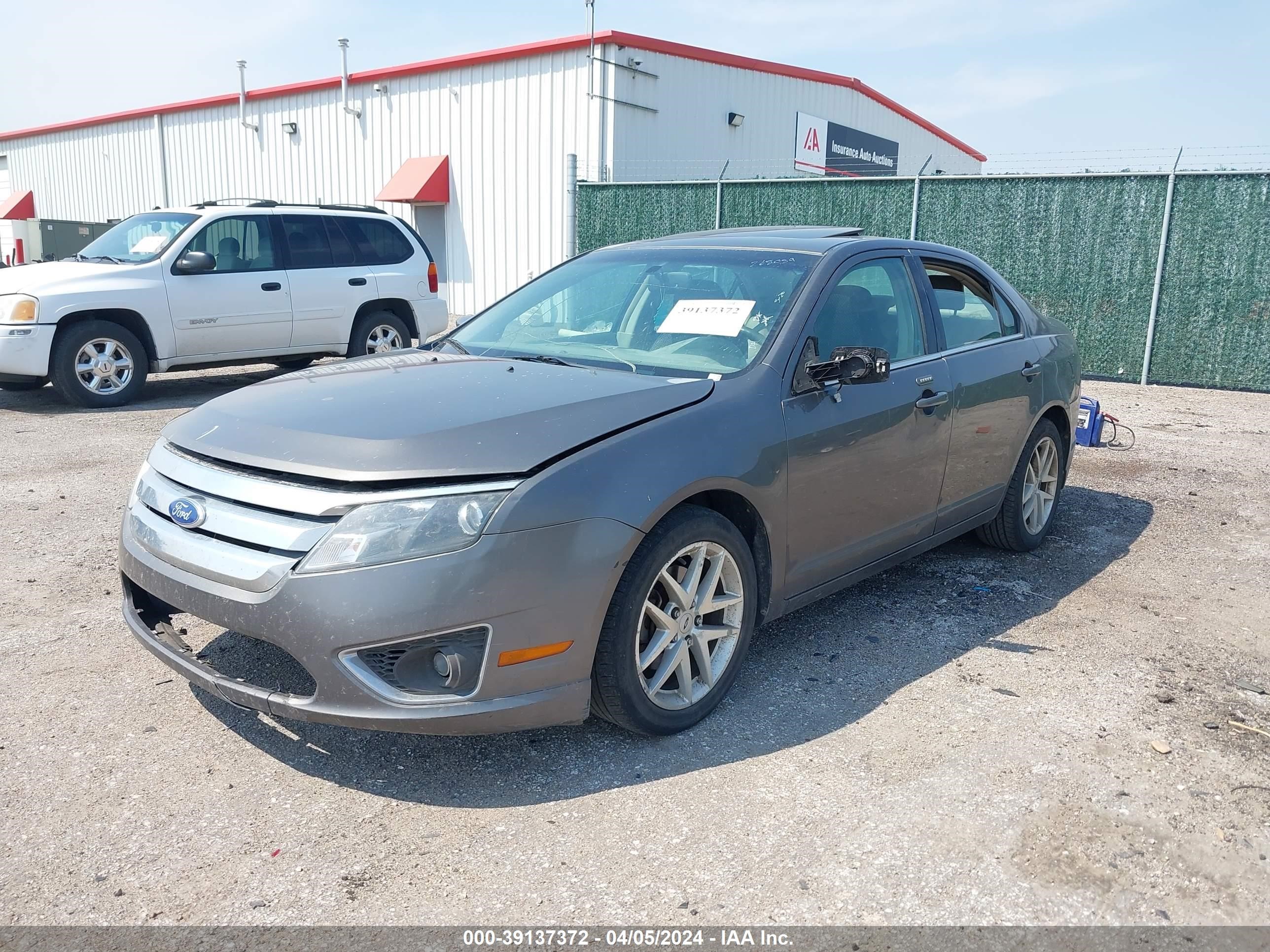 Photo 1 VIN: 3FAHP0JA0BR268089 - FORD FUSION 