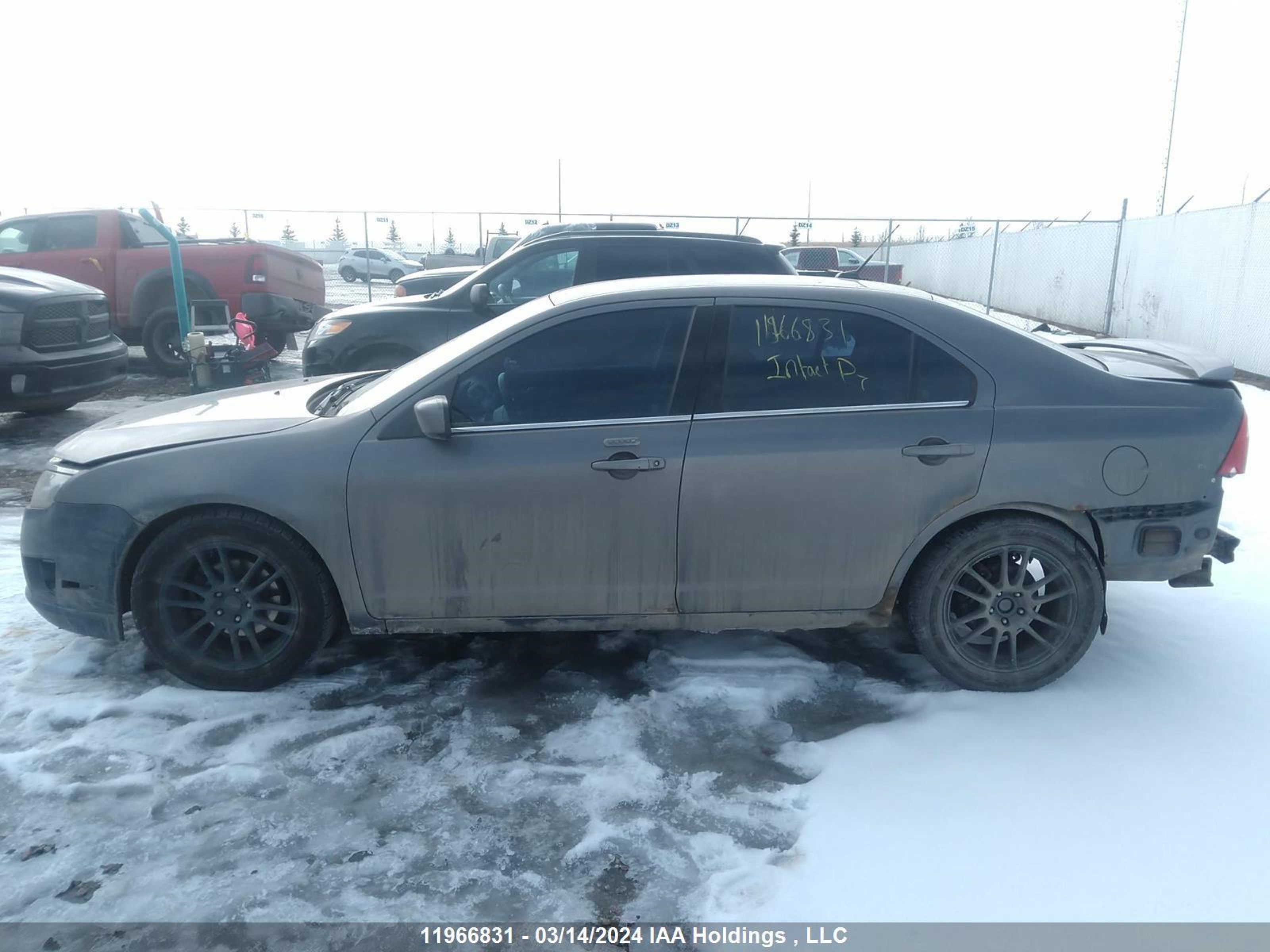 Photo 13 VIN: 3FAHP0JA0BR276757 - FORD FUSION 