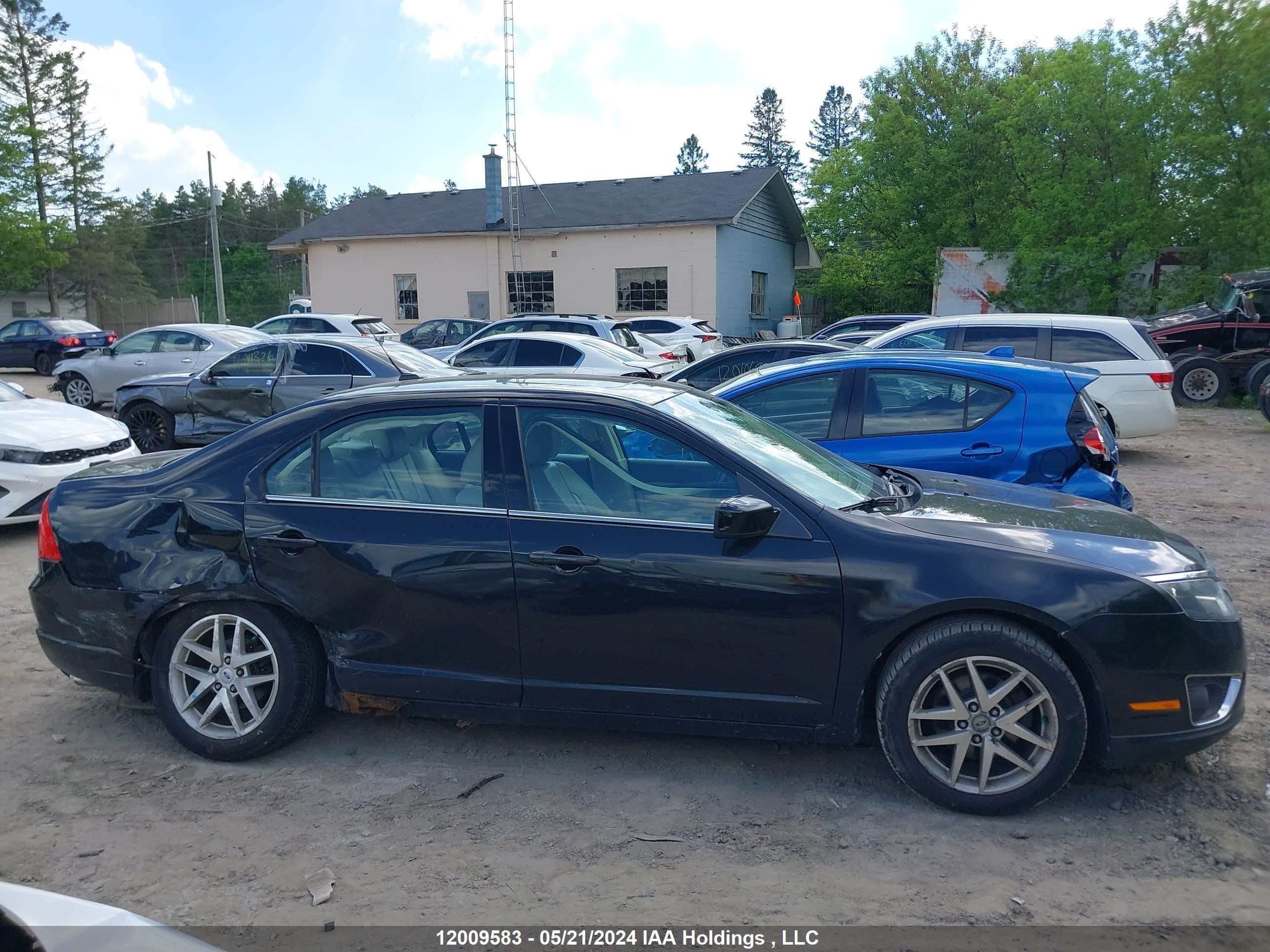 Photo 12 VIN: 3FAHP0JA1AR107829 - FORD FUSION 