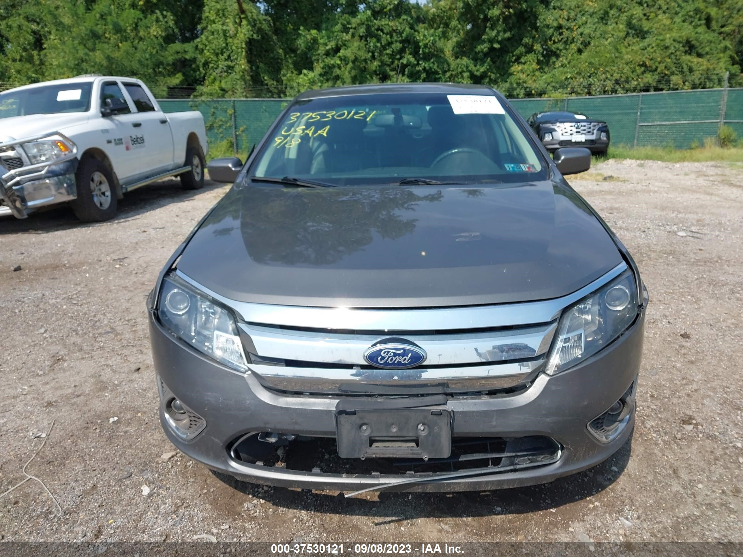 Photo 11 VIN: 3FAHP0JA1BR119092 - FORD FUSION 