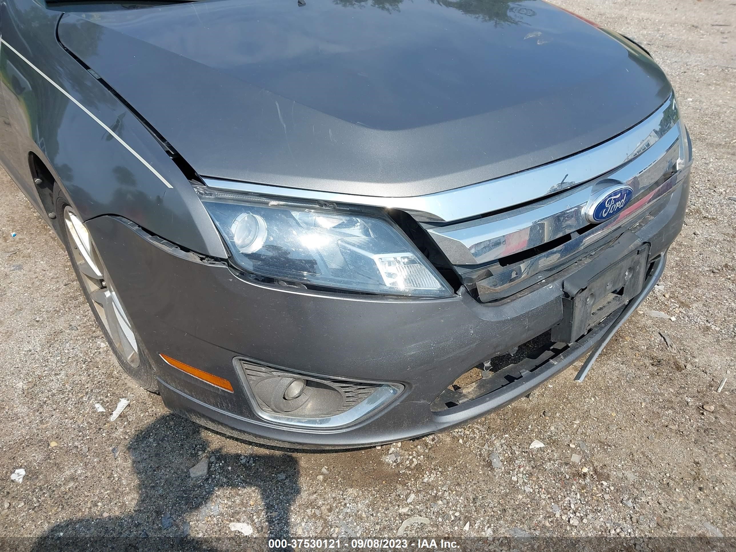 Photo 5 VIN: 3FAHP0JA1BR119092 - FORD FUSION 