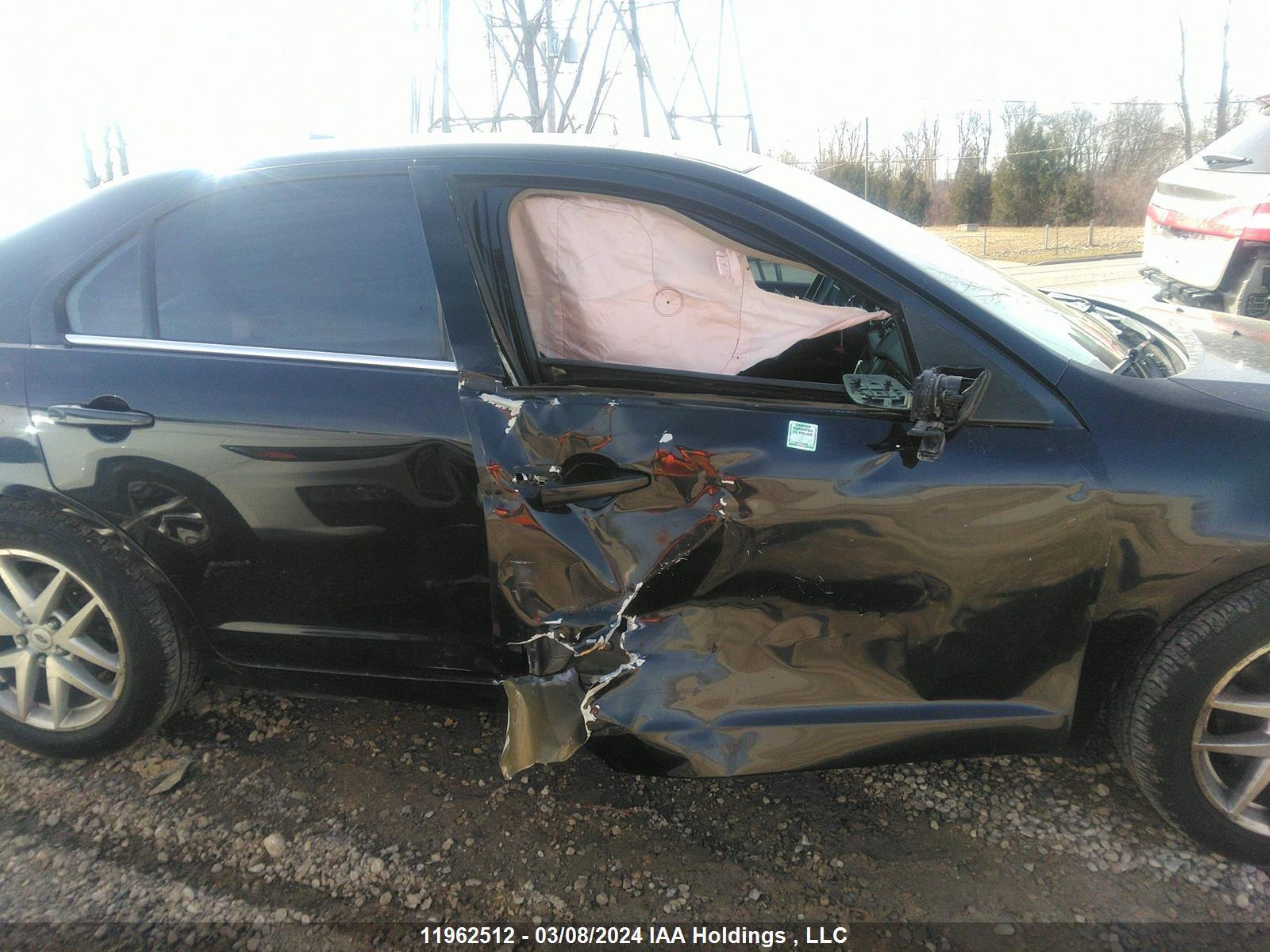 Photo 12 VIN: 3FAHP0JA1BR142467 - FORD FUSION 