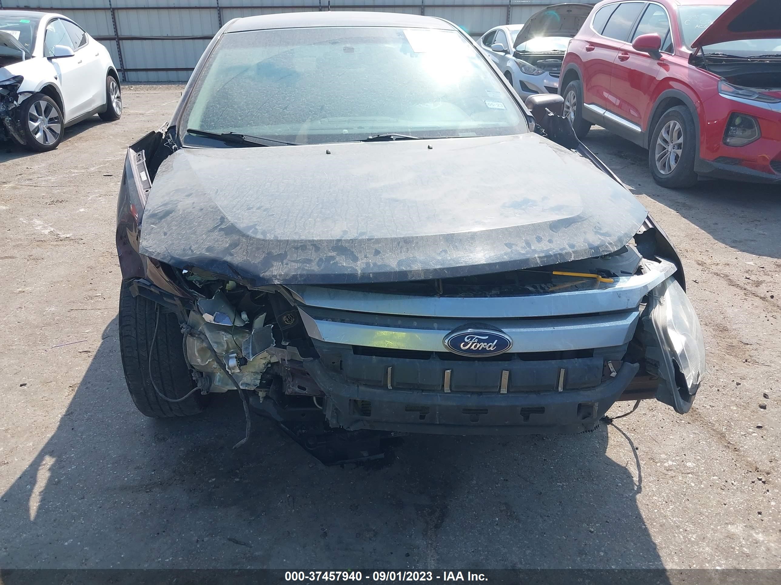 Photo 5 VIN: 3FAHP0JA1BR233920 - FORD FUSION 