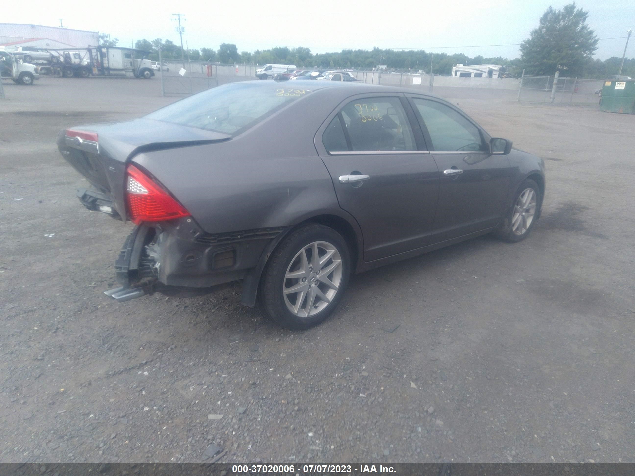 Photo 3 VIN: 3FAHP0JA1CR381535 - FORD FUSION 