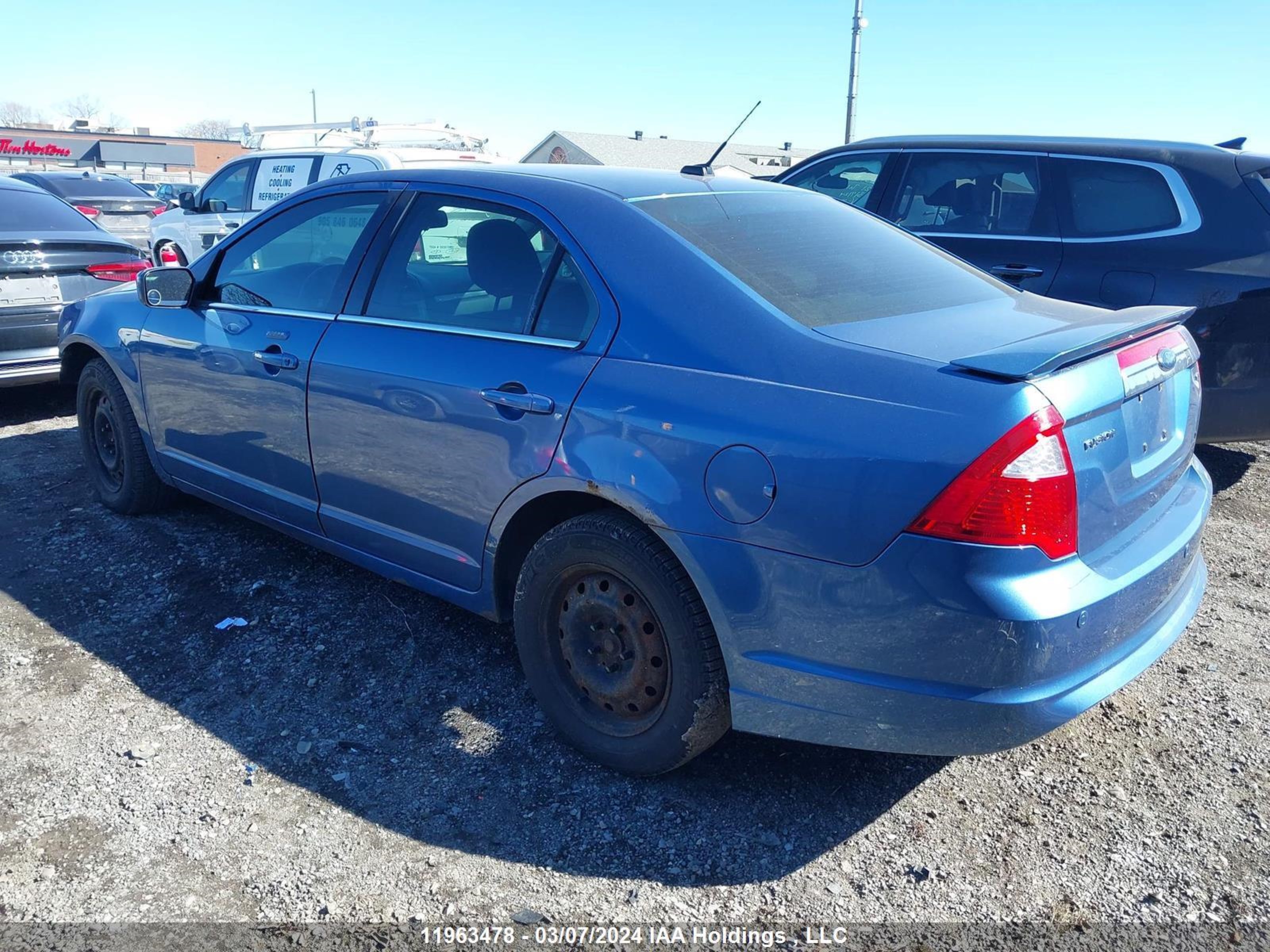 Photo 2 VIN: 3FAHP0JA2AR225808 - FORD FUSION 