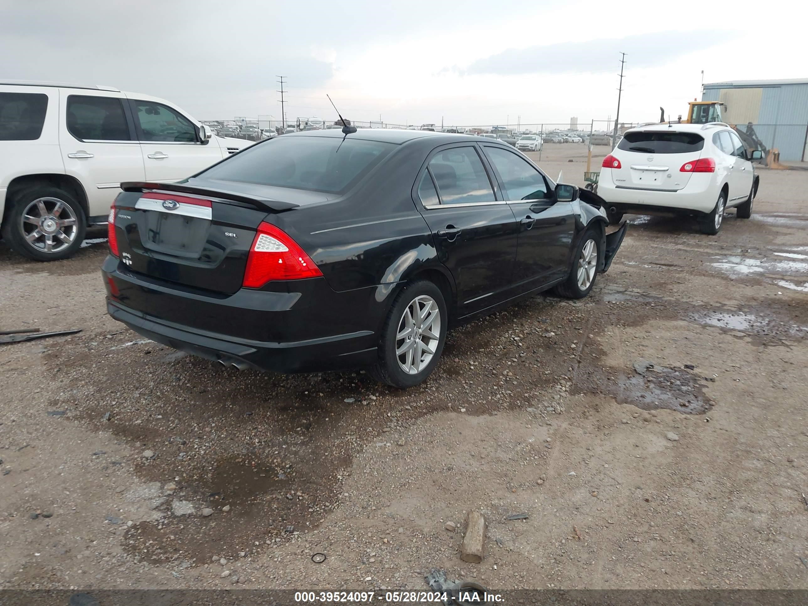 Photo 3 VIN: 3FAHP0JA2CR258682 - FORD FUSION 