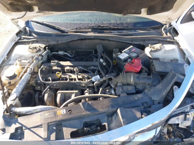 Photo 9 VIN: 3FAHP0JA3BR249410 - FORD FUSION 