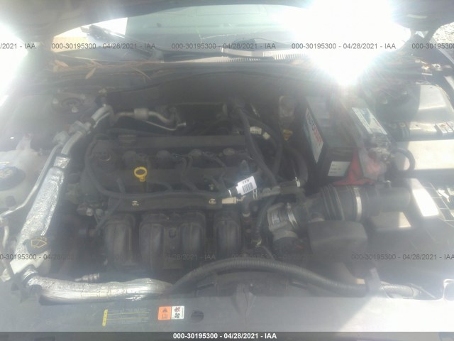 Photo 9 VIN: 3FAHP0JA3BR252629 - FORD FUSION 