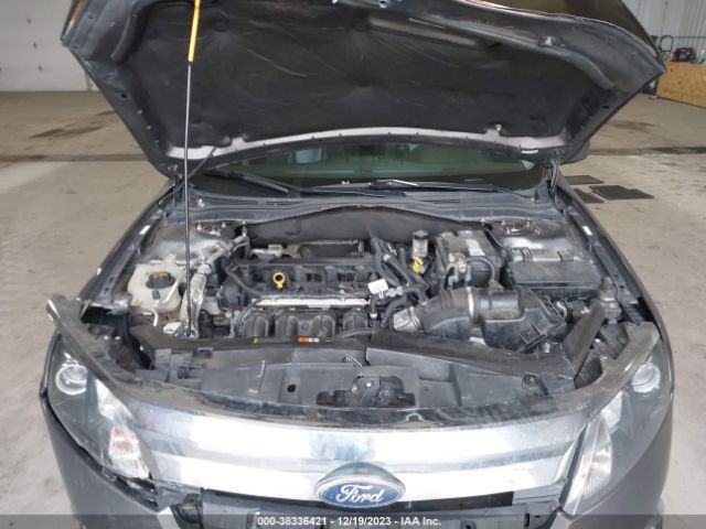 Photo 9 VIN: 3FAHP0JA3CR231541 - FORD FUSION 