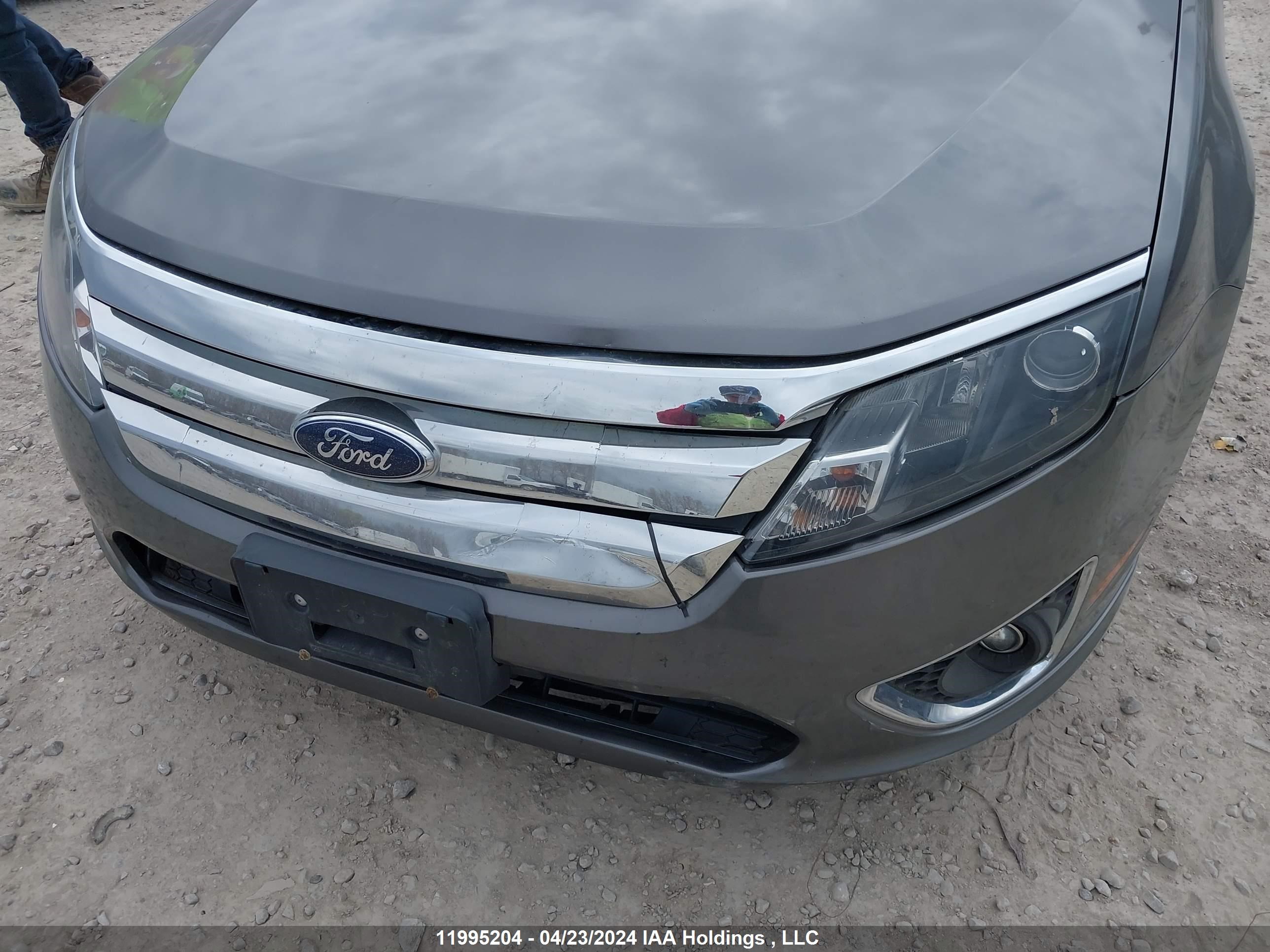 Photo 5 VIN: 3FAHP0JA4AR245848 - FORD FUSION 