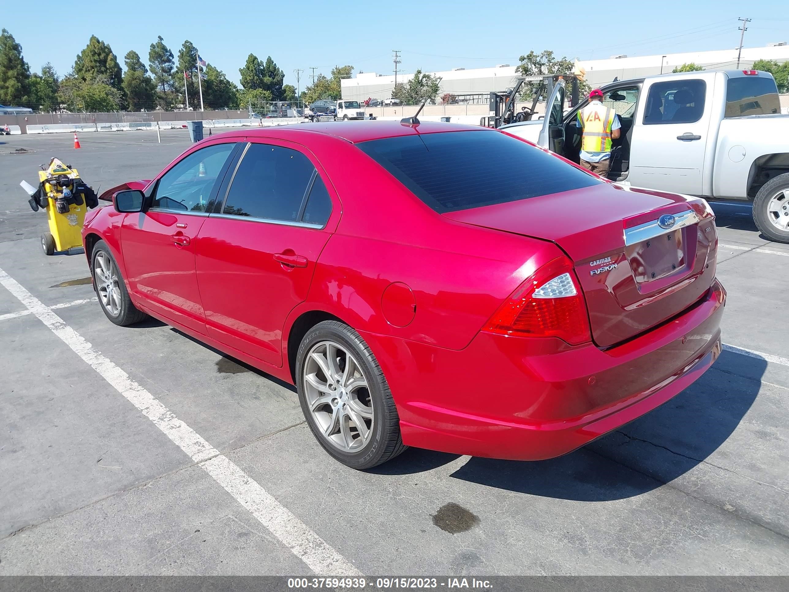 Photo 2 VIN: 3FAHP0JA5AR248418 - FORD FUSION 